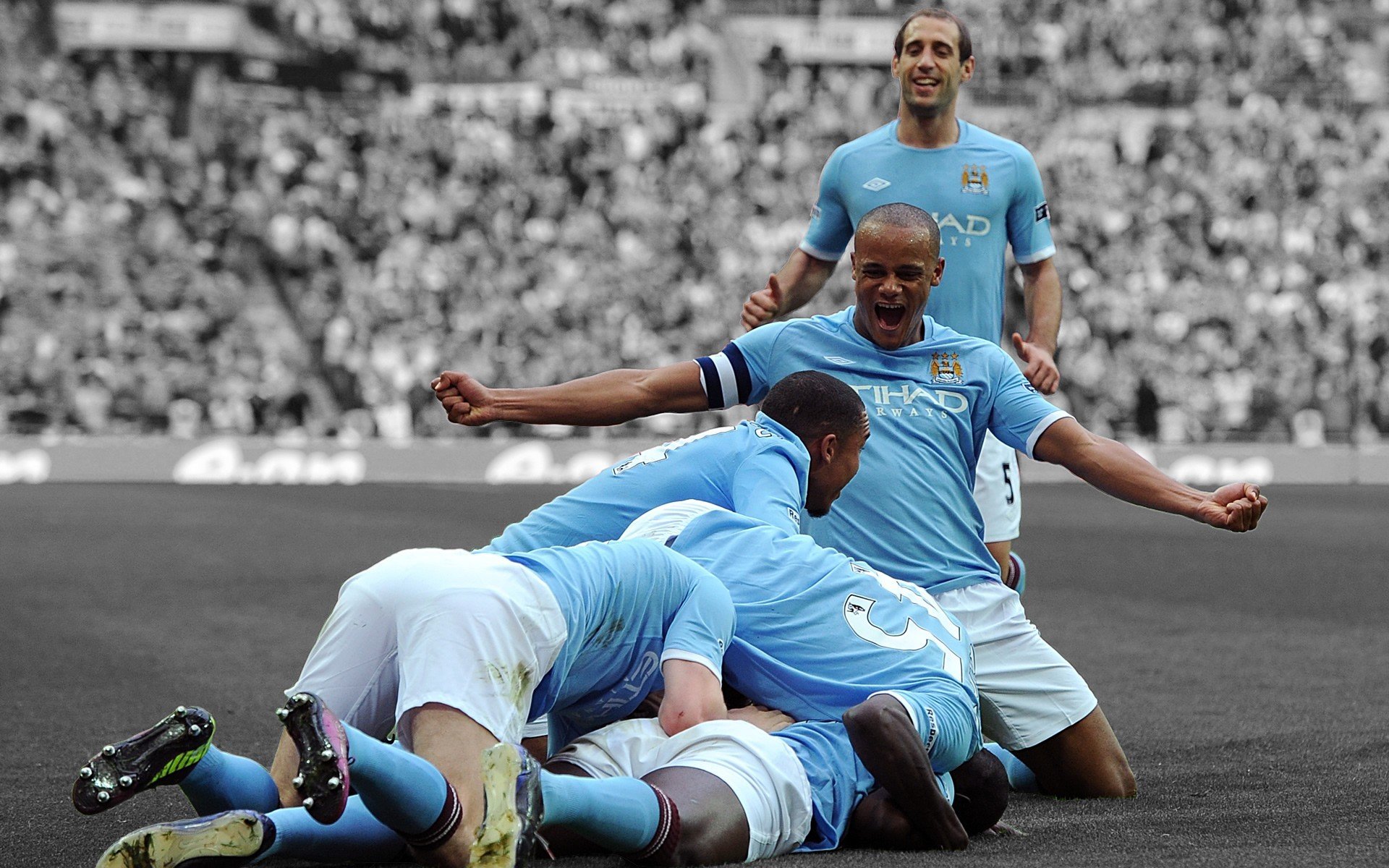 开云下载-惊天逆转！萨内绝杀领衔，哥斯达黎加横扫泰国，2026世界杯A组战局瞬间改写